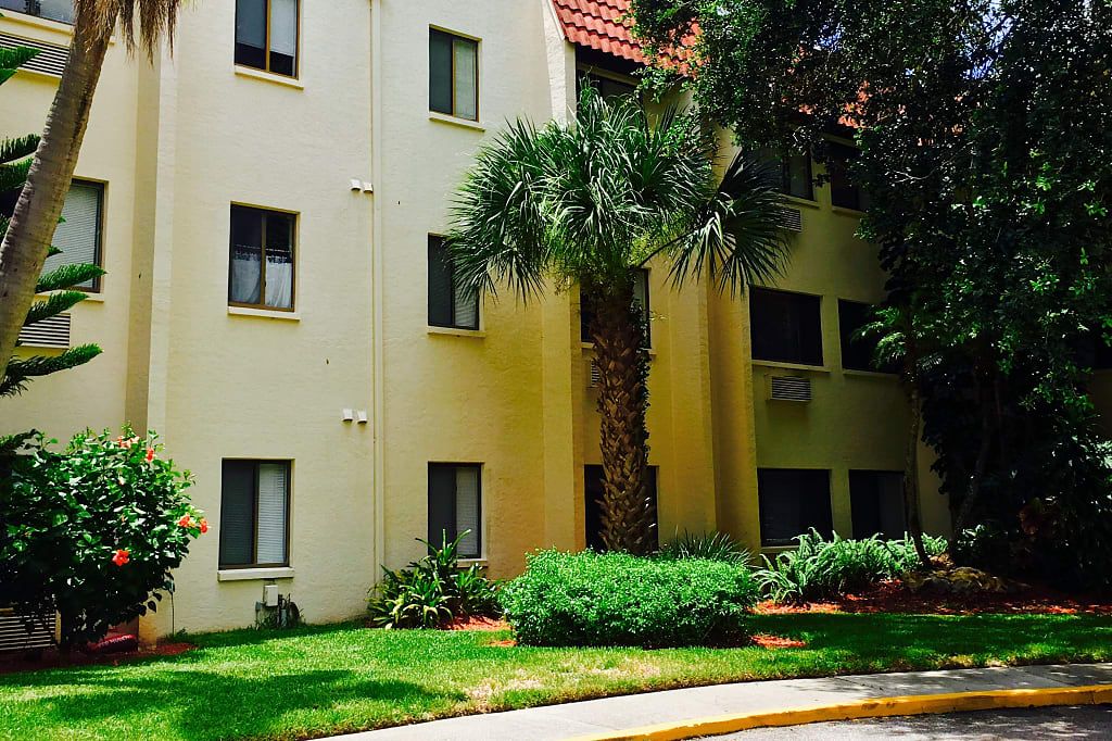 Langdon Hall (UPDATED) Get Pricing & See 12 Photos in Bradenton, FL